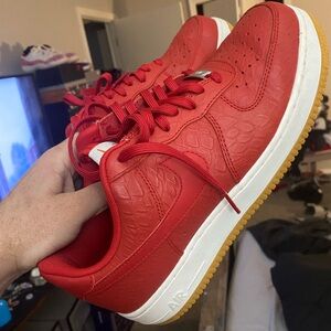 Stylish Red Men's Sneakers